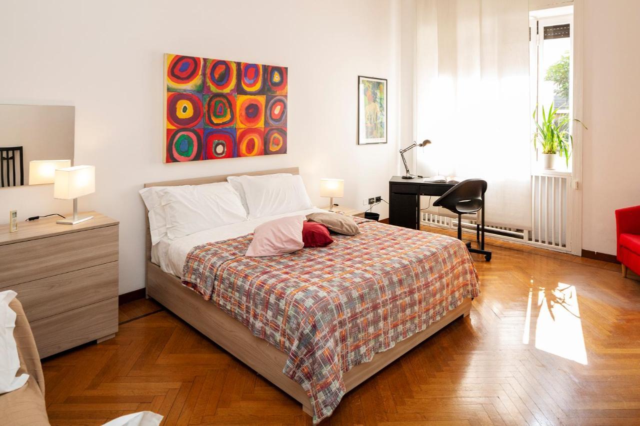Central Apartment Milan Exterior photo